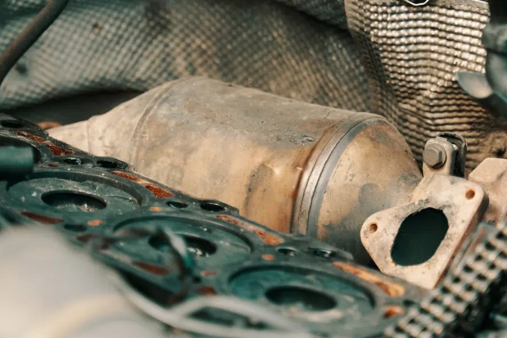 DPF Cleaning Service in Monroe, LA At Consolidated Truck. Close-up of a diesel truck DPF filter for cleaning and maintenance
